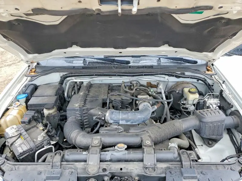 2017 NISSAN FRONTIER S  