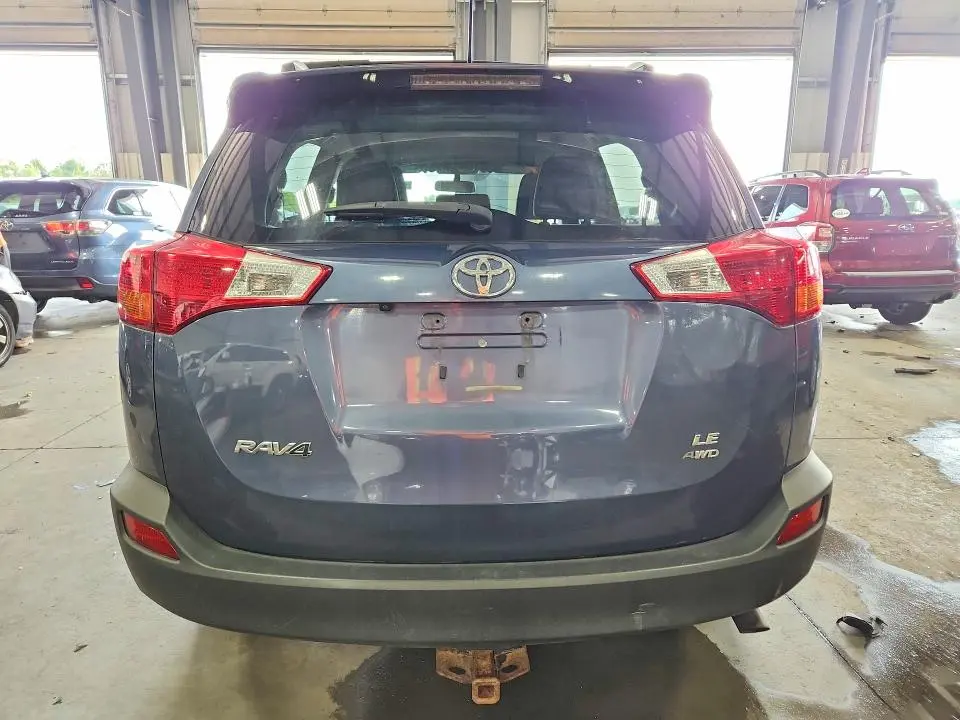 2013 TOYOTA RAV4 LE  