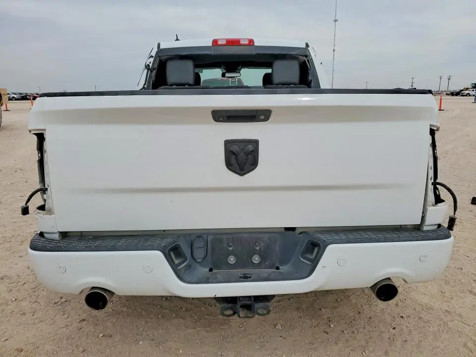2014 RAM 1500 SPORT  