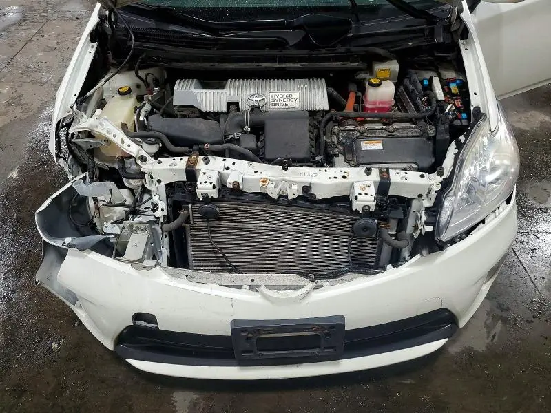 2014 TOYOTA PRIUS TWO  