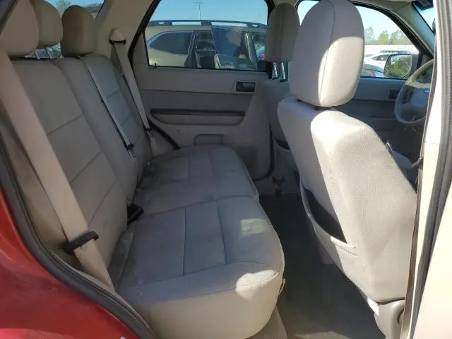 2010 FORD ESCAPE XLT  