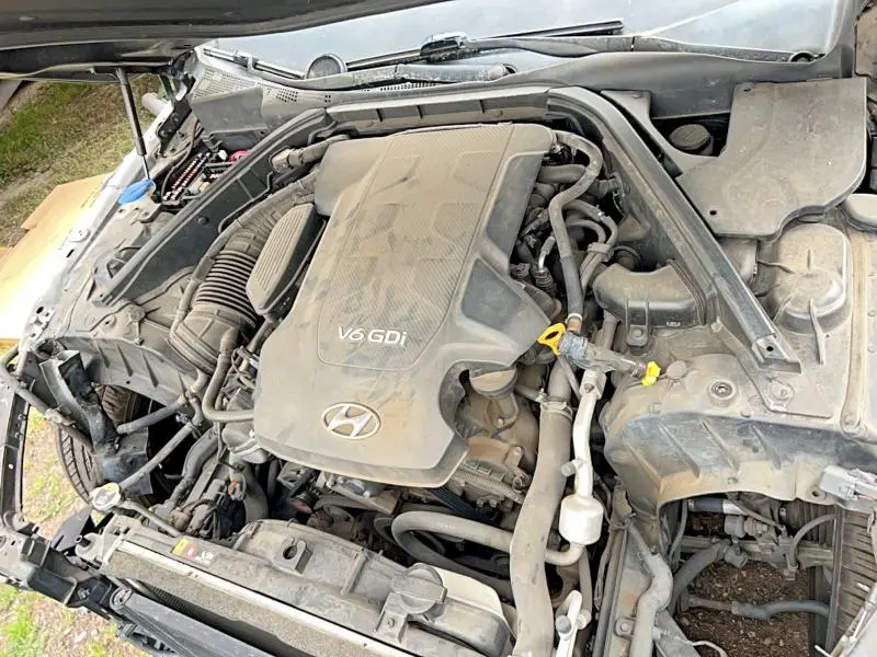 2015 HYUNDAI GENESIS 3.8L  