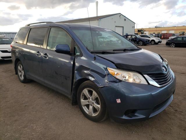 2013 TOYOTA SIENNA LE