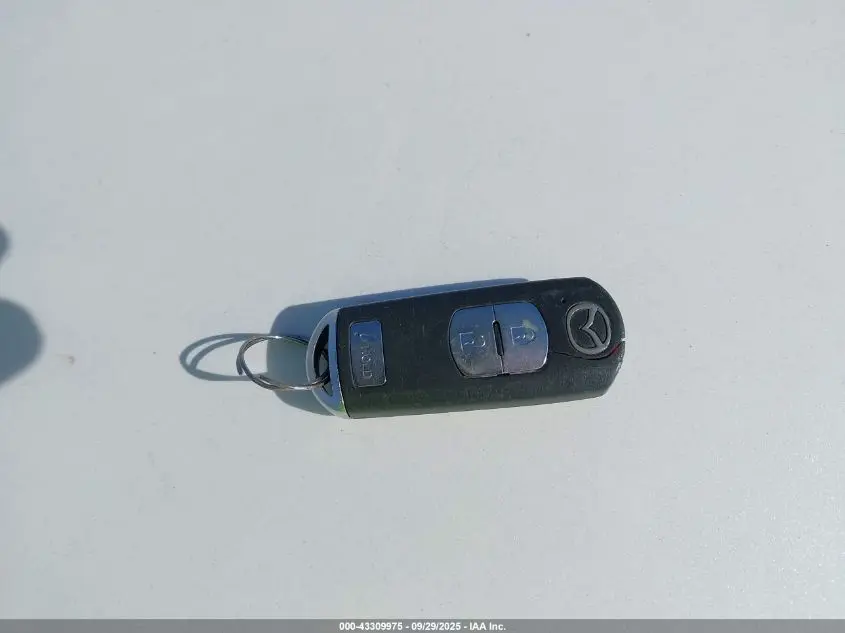 2017 MAZDA MAZDA3 SPORT