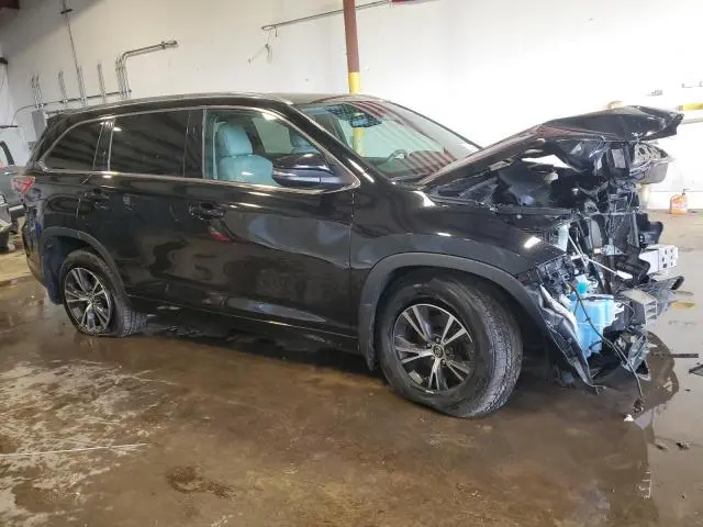 2016 TOYOTA HIGHLANDER XLE  