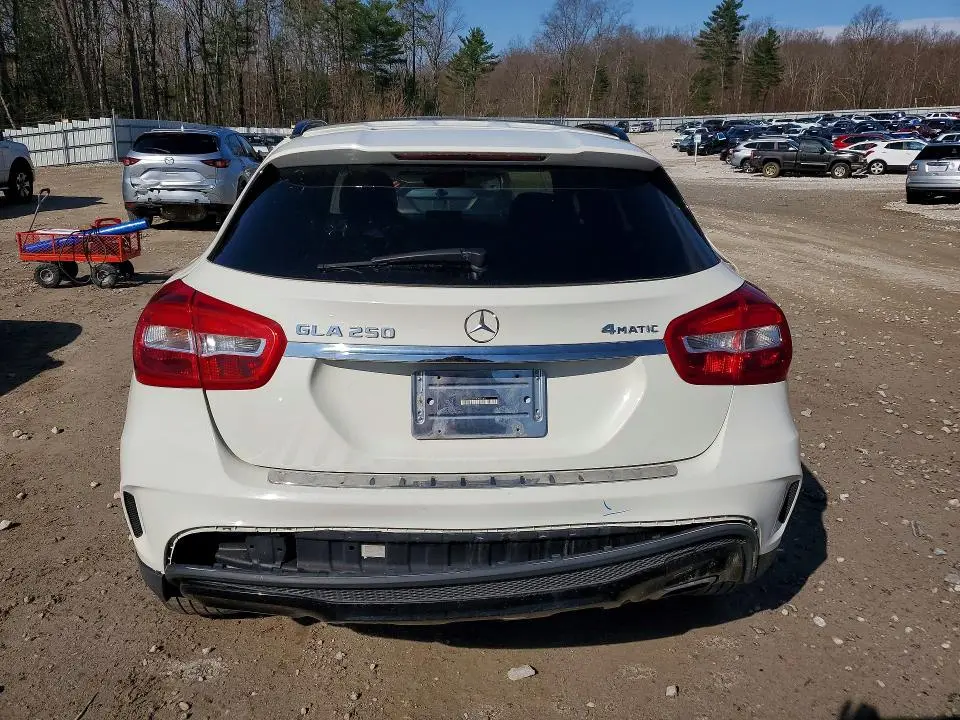 2017 MERCEDES-BENZ GLA 250 4MATIC  