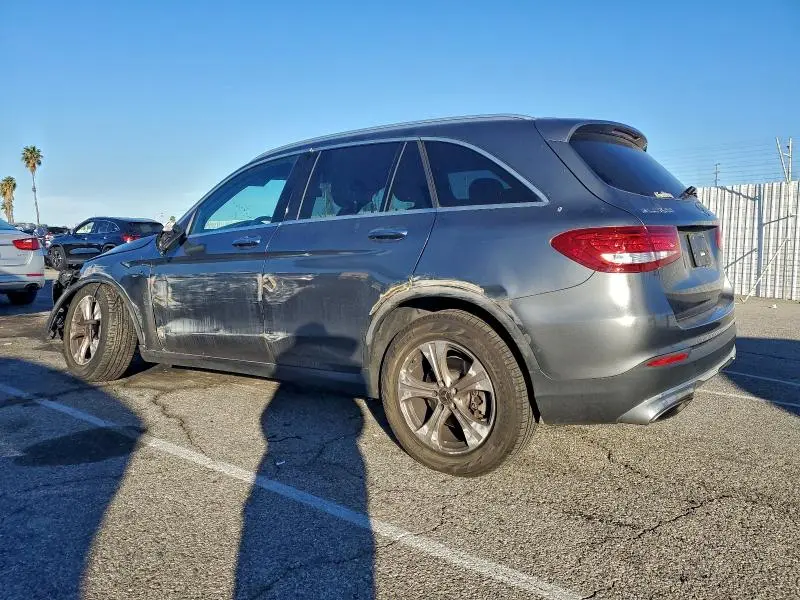 2018 MERCEDES-BENZ GLC 300 4MATIC  