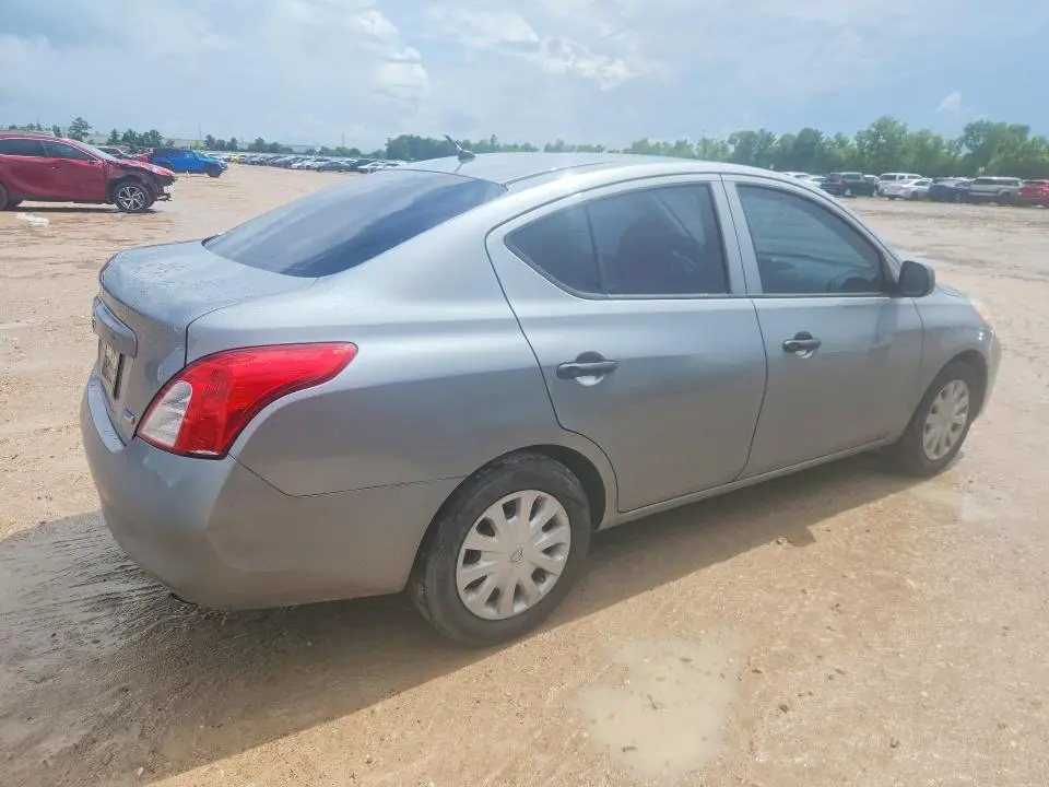 2014 NISSAN VERSA 1.6 S  