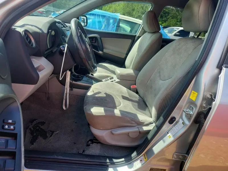 2010 TOYOTA RAV4 BASE  