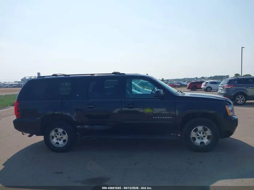 2013 CHEVROLET SUBURBAN LT