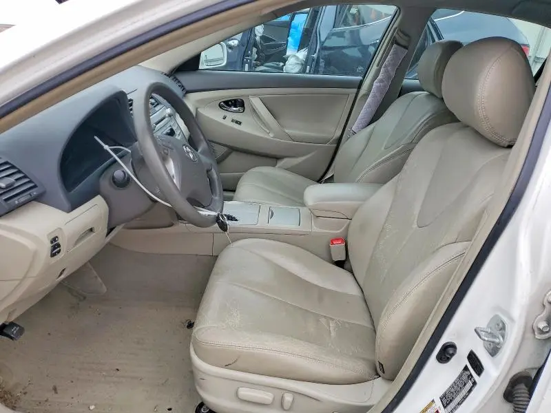 2010 TOYOTA CAMRY BASE  