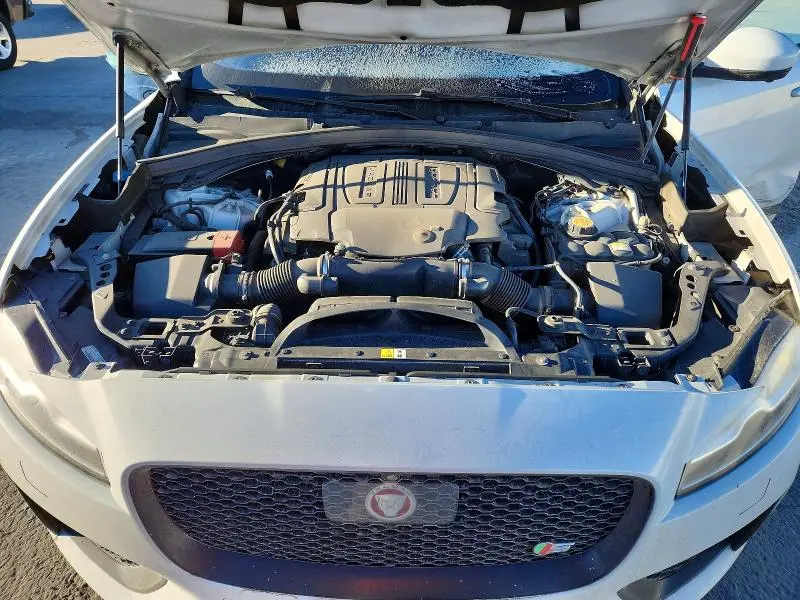 2017 JAGUAR F-PACE S  