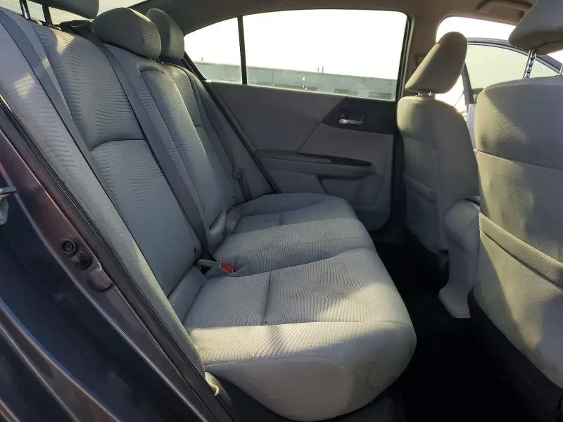 2017 HONDA ACCORD LX  