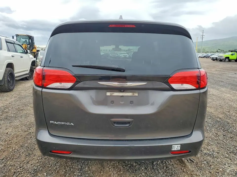 2017 CHRYSLER PACIFICA TOURING  