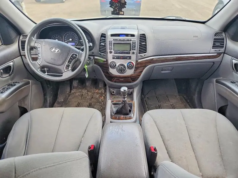 2010 HYUNDAI SANTA FE GLS  