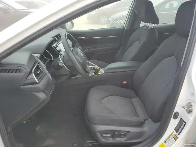 2020 TOYOTA CAMRY LE  
