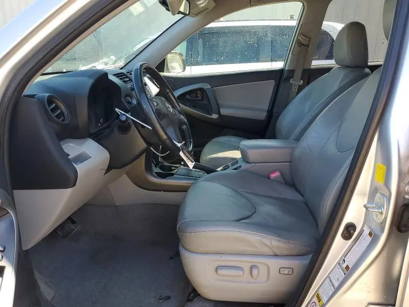 2011 TOYOTA RAV4 LIMITED  