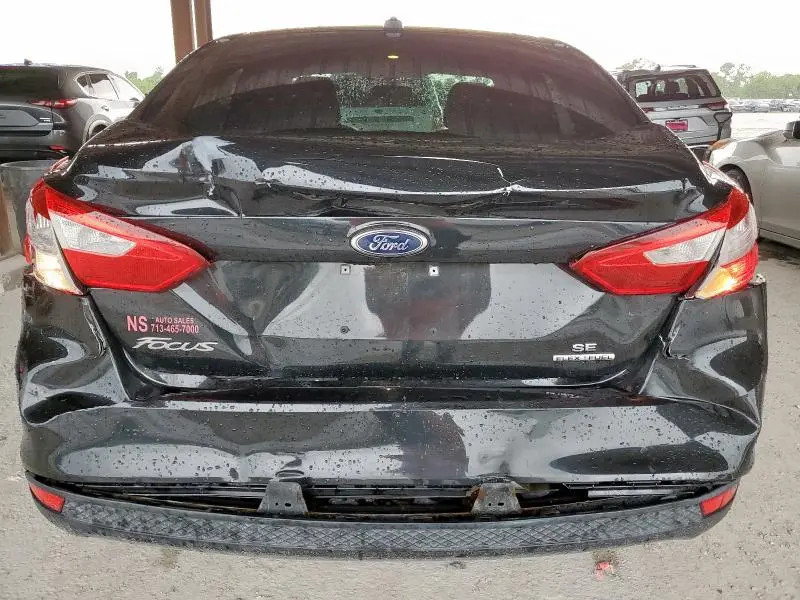 2014 FORD FOCUS SE  
