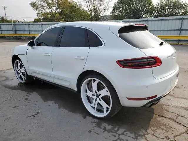2015 PORSCHE MACAN S  