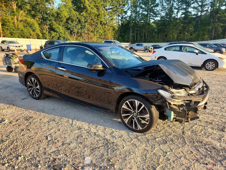 2017 HONDA ACCORD EX  