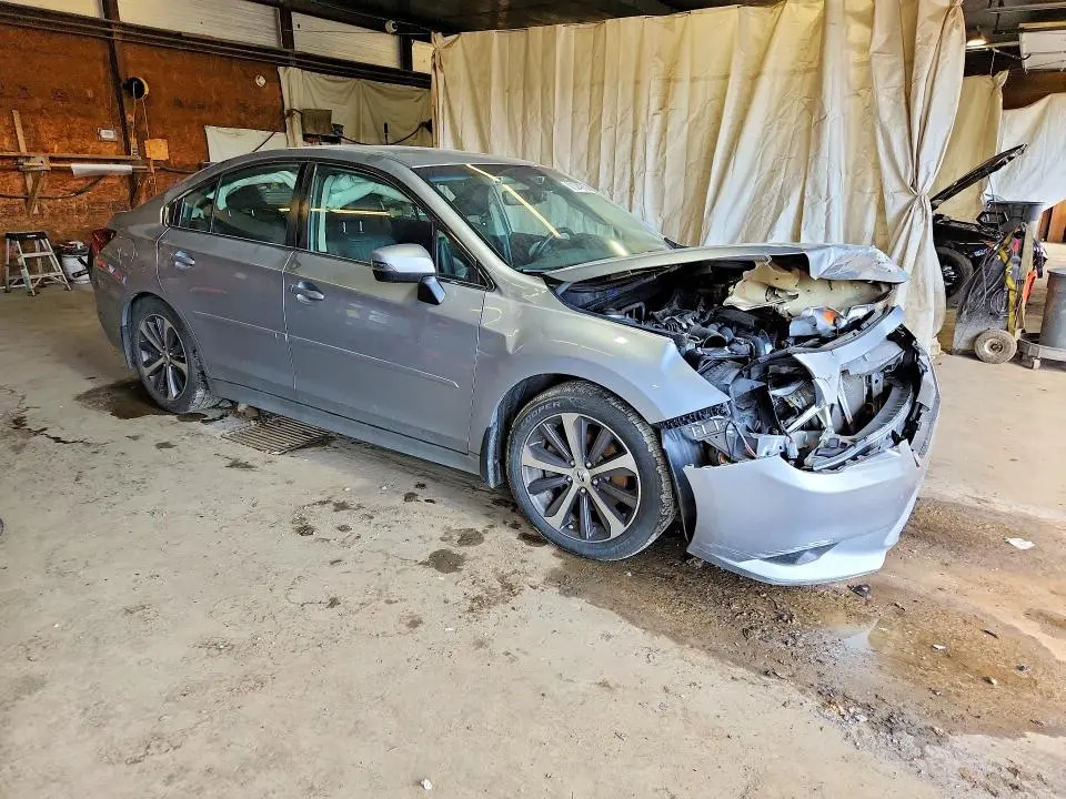 2017 SUBARU LEGACY 3.6R LIMITED  