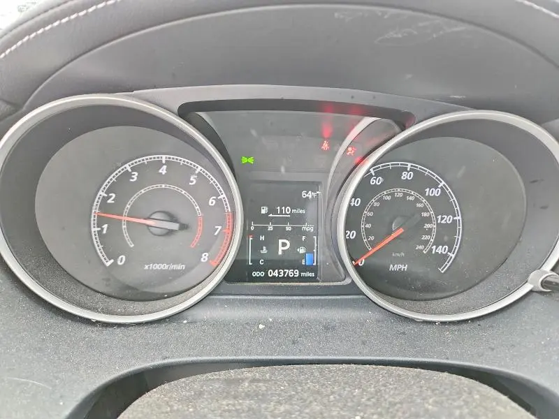 2012 MITSUBISHI OUTLANDER SE  