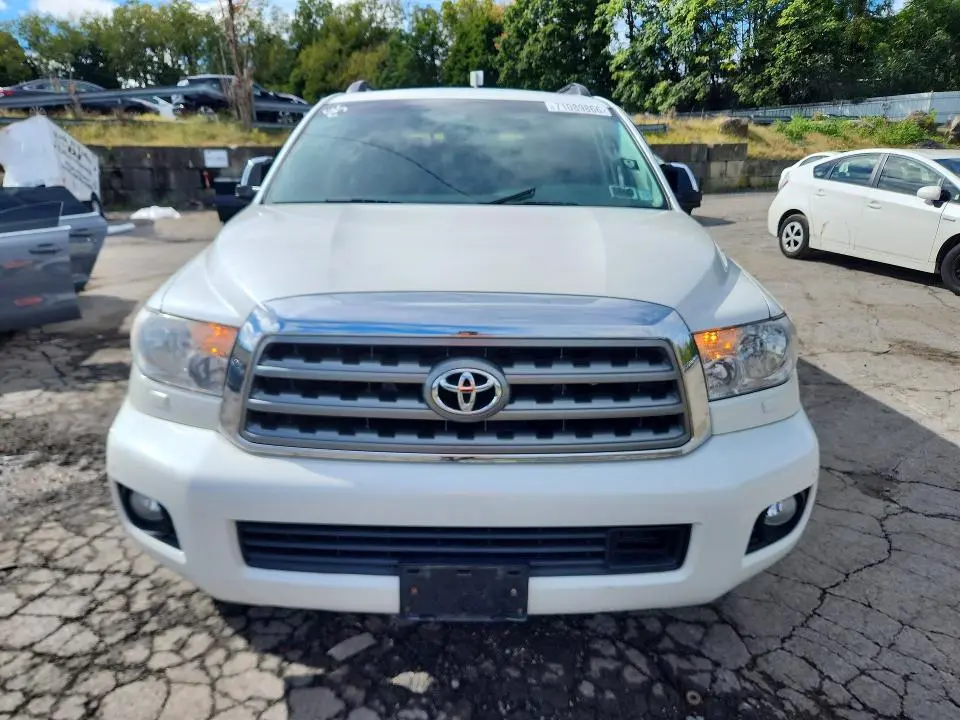 2012 TOYOTA SEQUOIA PLATINUM  