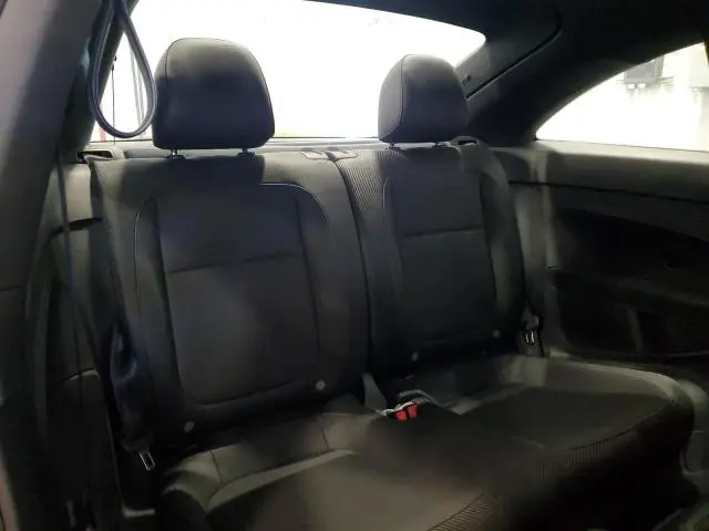 2016 VOLKSWAGEN BEETLE 1.8T  