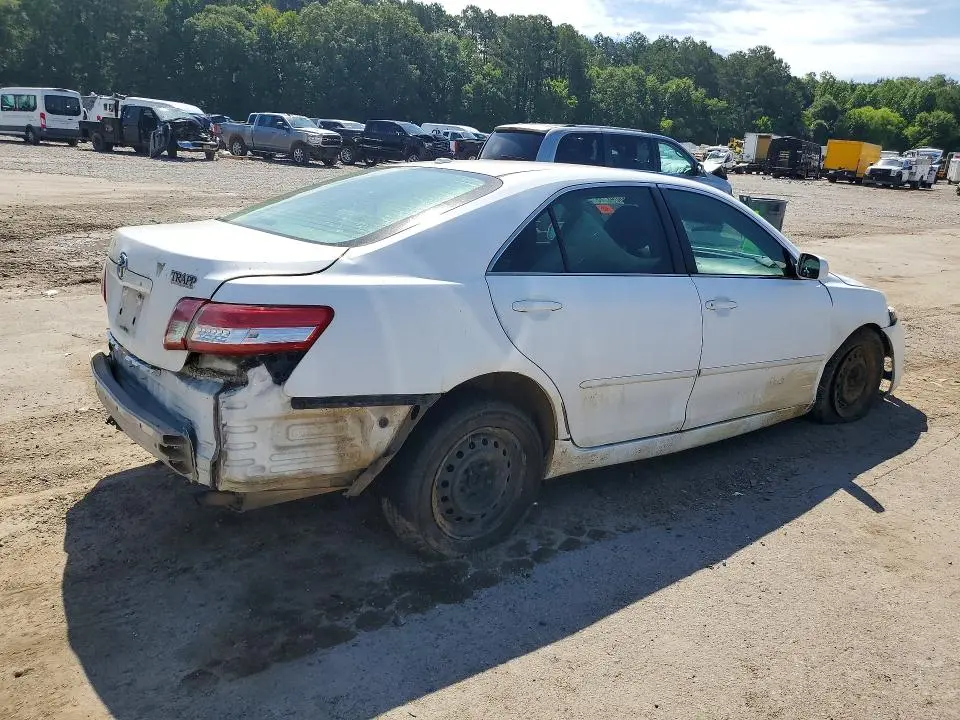 2010 TOYOTA CAMRY BASE  