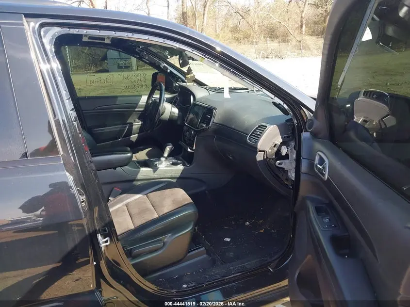 2020 JEEP GRAND CHEROKEE ALTITUDE 4X2