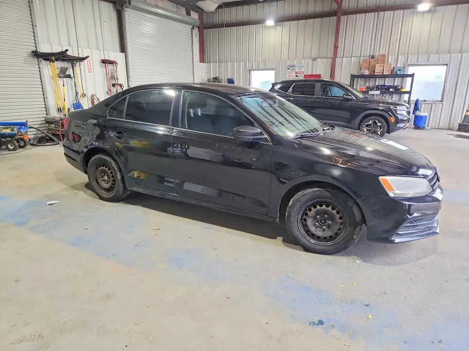 2015 VOLKSWAGEN JETTA BASE  