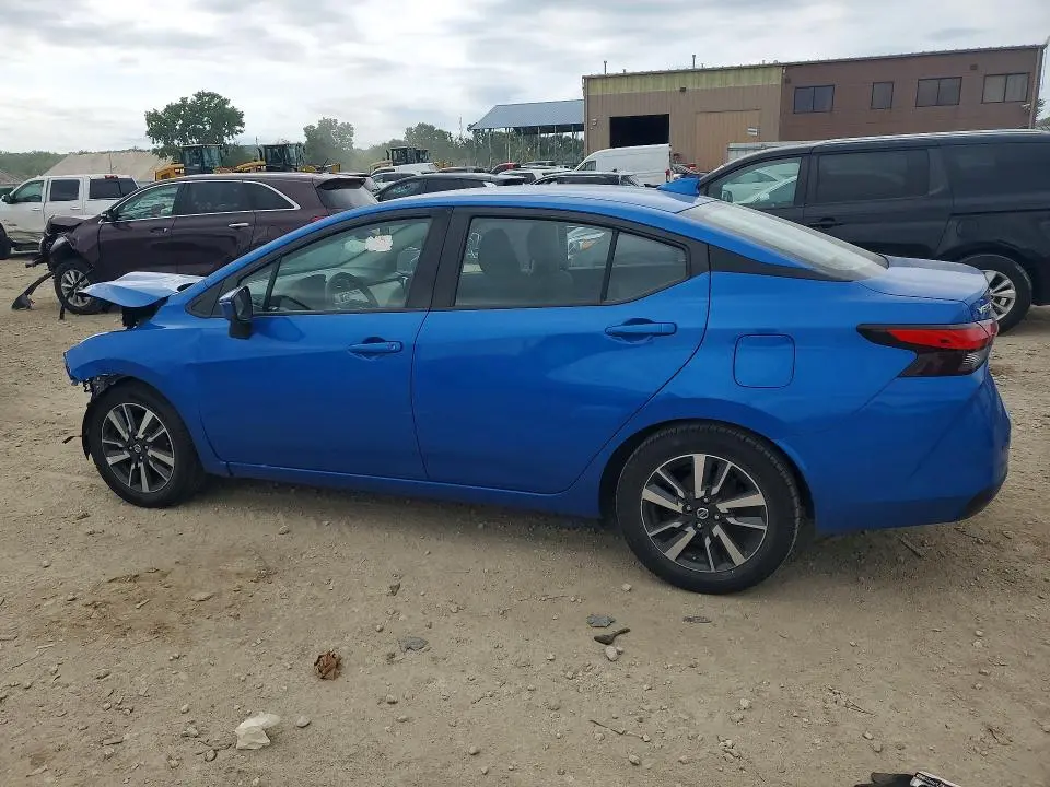 2021 NISSAN VERSA SV  