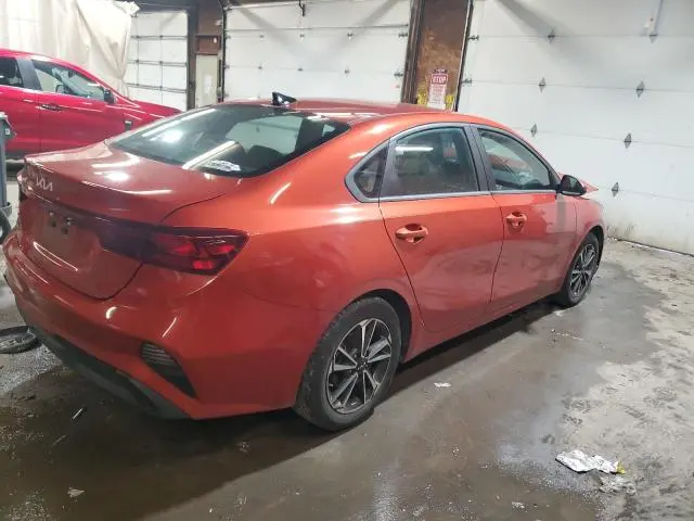 2023 KIA FORTE LX  