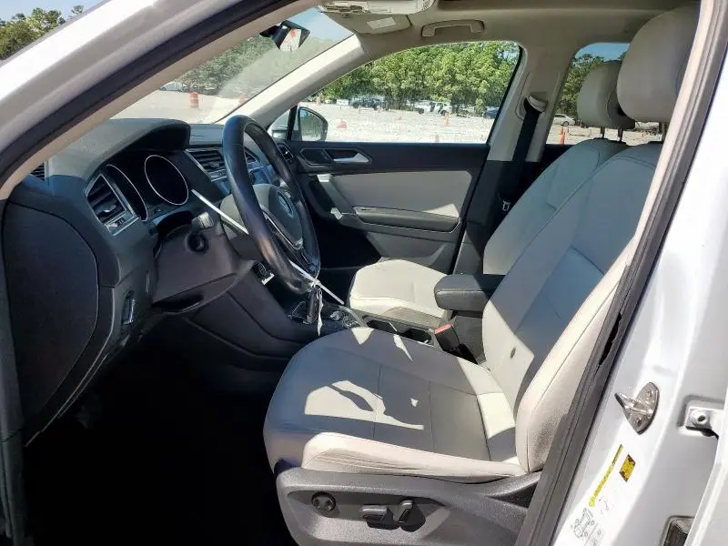 2018 VOLKSWAGEN TIGUAN SE  