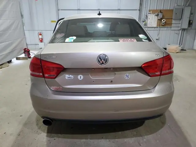 2015 VOLKSWAGEN PASSAT S  