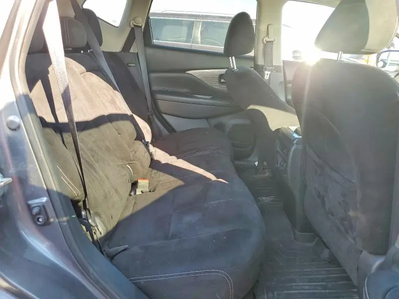 2016 NISSAN MURANO SV  