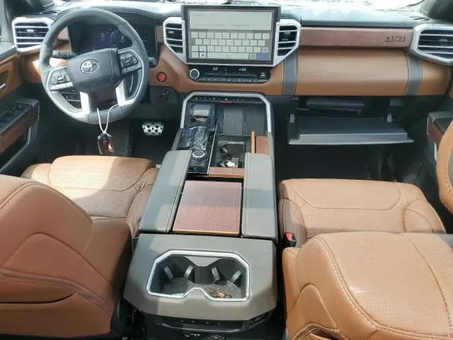 2025 TOYOTA TUNDRA CREWMAX PLATINUM  