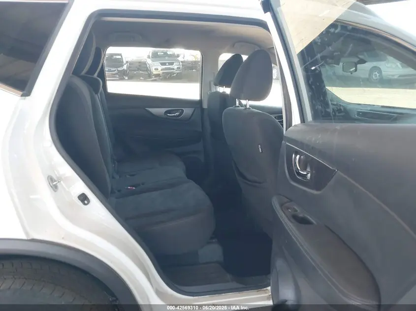 2016 NISSAN ROGUE S