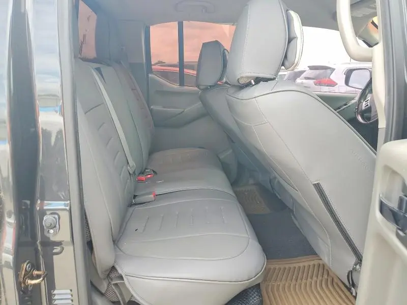 2015 NISSAN FRONTIER   