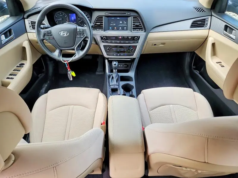 2017 HYUNDAI SONATA SE  