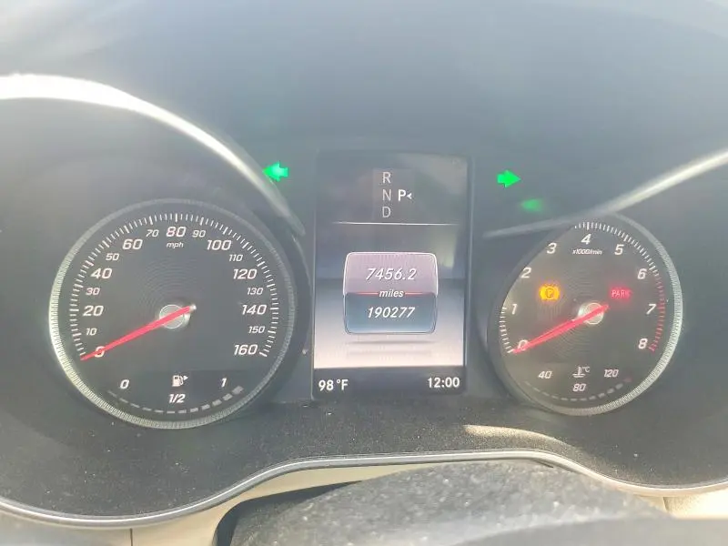 2016 MERCEDES-BENZ C 300  