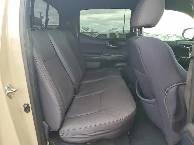 2016 TOYOTA TACOMA SR V6  