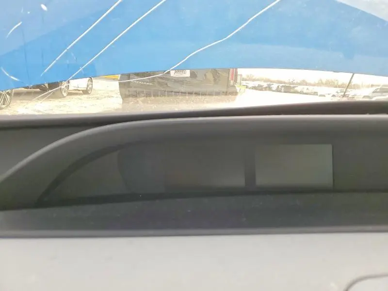2022 TOYOTA PRIUS XLE AWD-E  