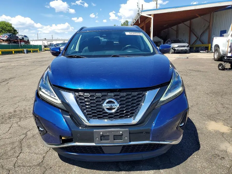 2021 NISSAN MURANO SV  