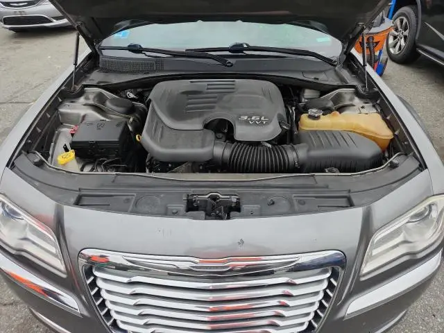 2012 CHRYSLER 300 LIMITED  