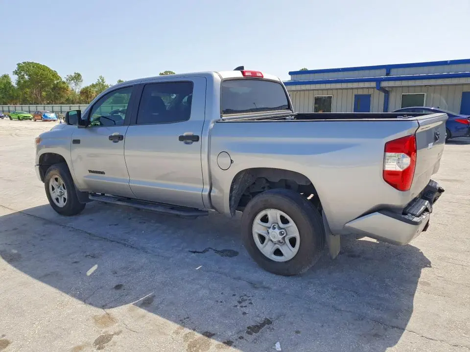 2021 TOYOTA TUNDRA CREWMAX SR5  