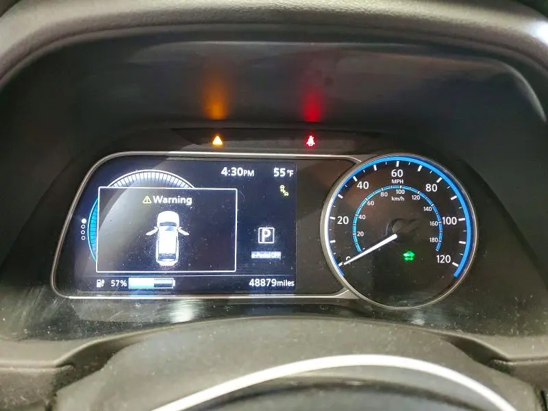 2019 NISSAN LEAF SL  