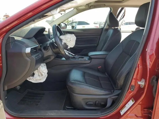 2021 NISSAN ALTIMA SR  