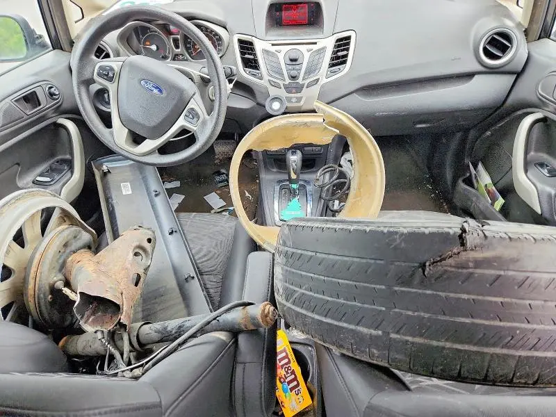 2012 FORD FIESTA SE  