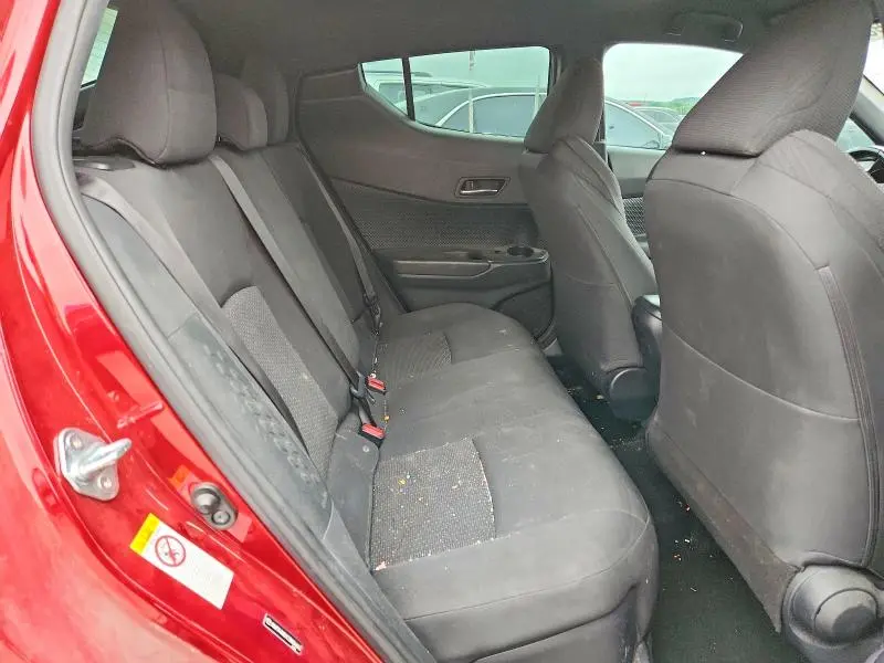 2018 TOYOTA C-HR XLE PREMIUM  
